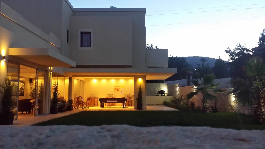 Maria Lambis Aparthotel Stalís Exterior photo